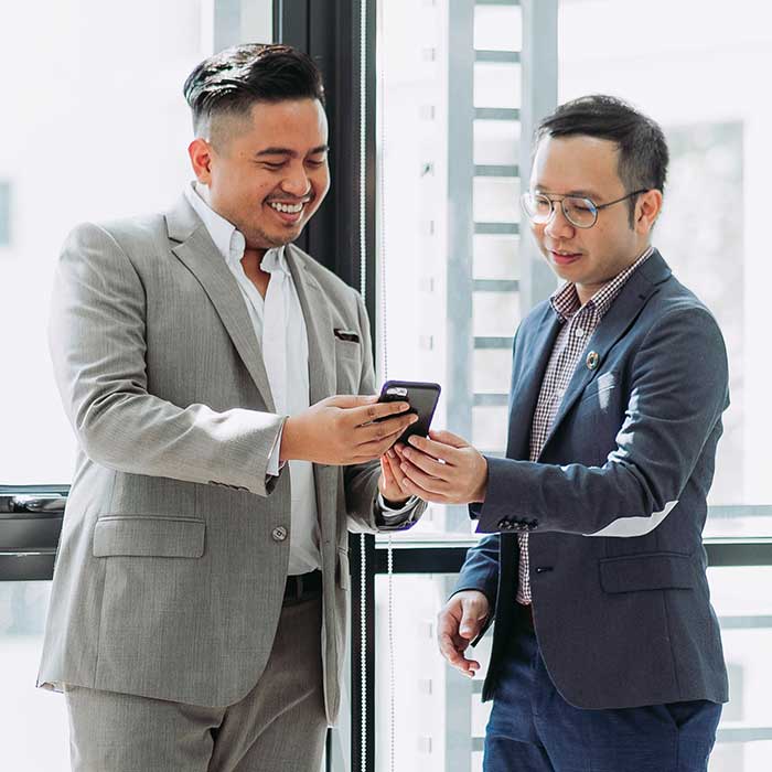 Cali-Cann Distribution financial team